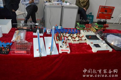 無線電器材廠現身沈陽第70屆中國教育裝備展(圖4)