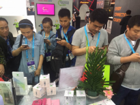 CES展：Hesvit智能手環搶盡風頭