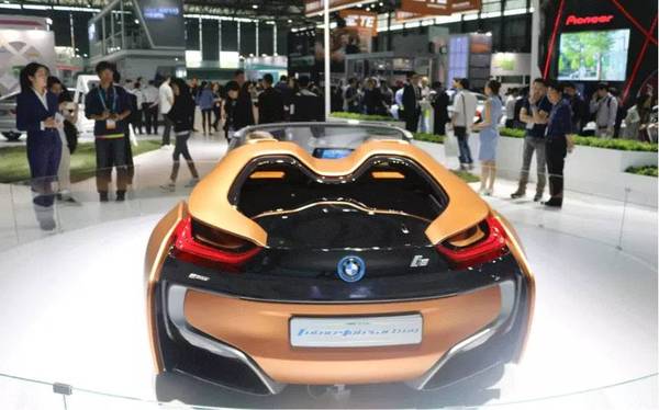 2016亞洲CES展BMW電力十足！(圖7)