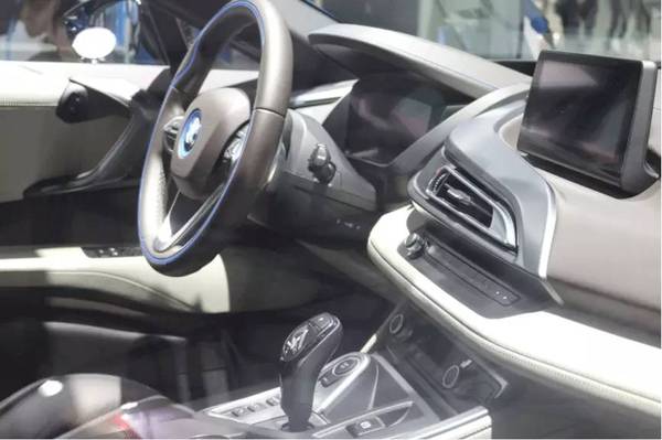 2016亞洲CES展BMW電力十足！(圖3)